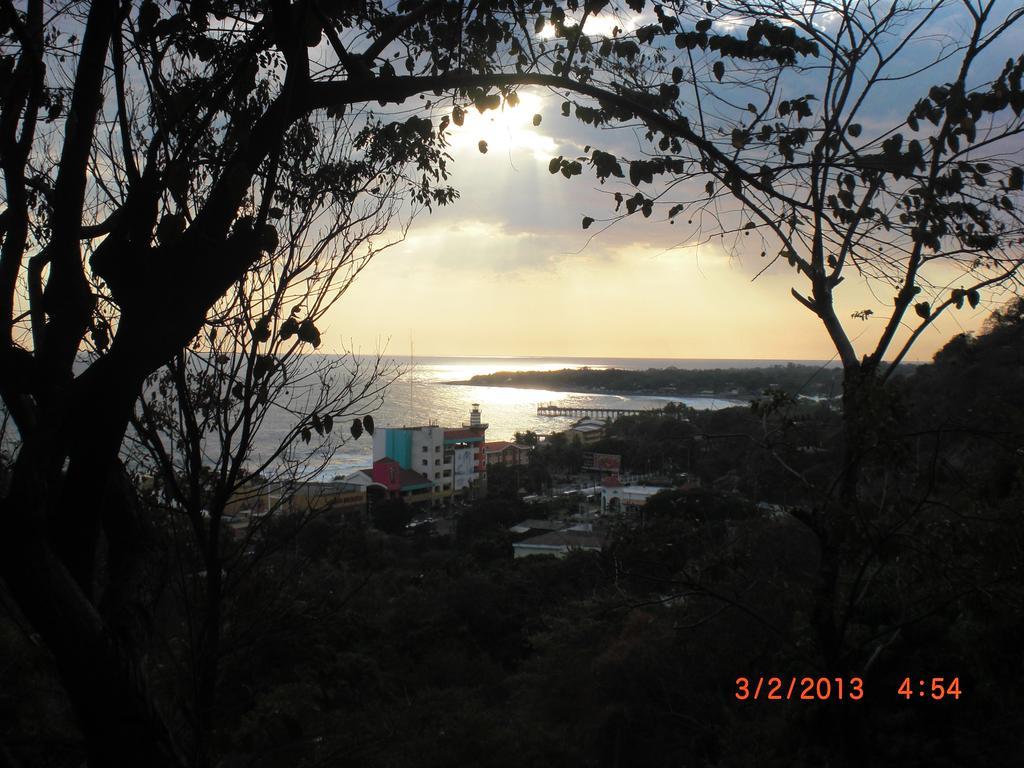 Casita Escondida- El Salvador Βίλα La Libertad Εξωτερικό φωτογραφία